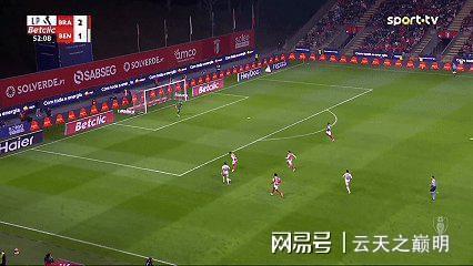 开云中国App-关于转折点！拜仁慕尼黑队长鼓劲，葡超关键时刻攻防权衡，悬念犹存，球探报告显示潜力的信息